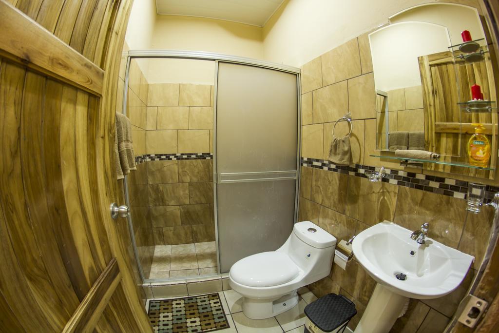 Apartamentos Valle Del Volcan La Fortuna Ngoại thất bức ảnh