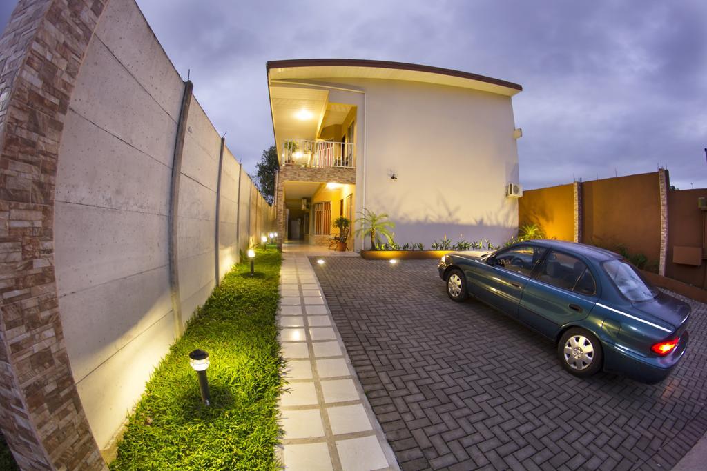 Apartamentos Valle Del Volcan La Fortuna Ngoại thất bức ảnh