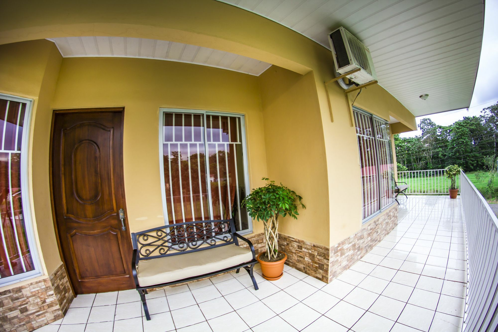Apartamentos Valle Del Volcan La Fortuna Ngoại thất bức ảnh