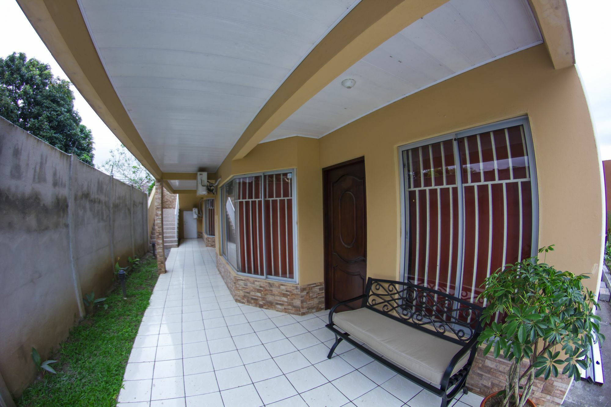 Apartamentos Valle Del Volcan La Fortuna Ngoại thất bức ảnh