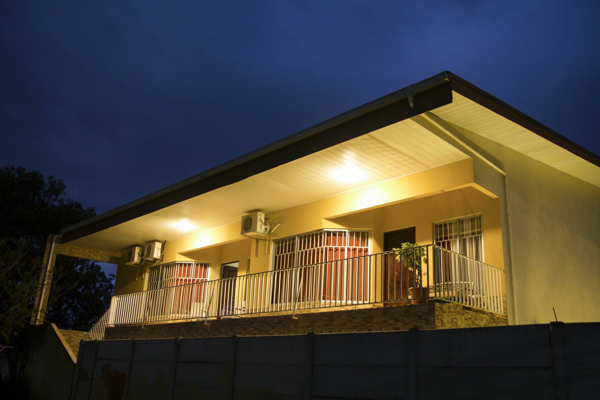 Apartamentos Valle Del Volcan La Fortuna Ngoại thất bức ảnh